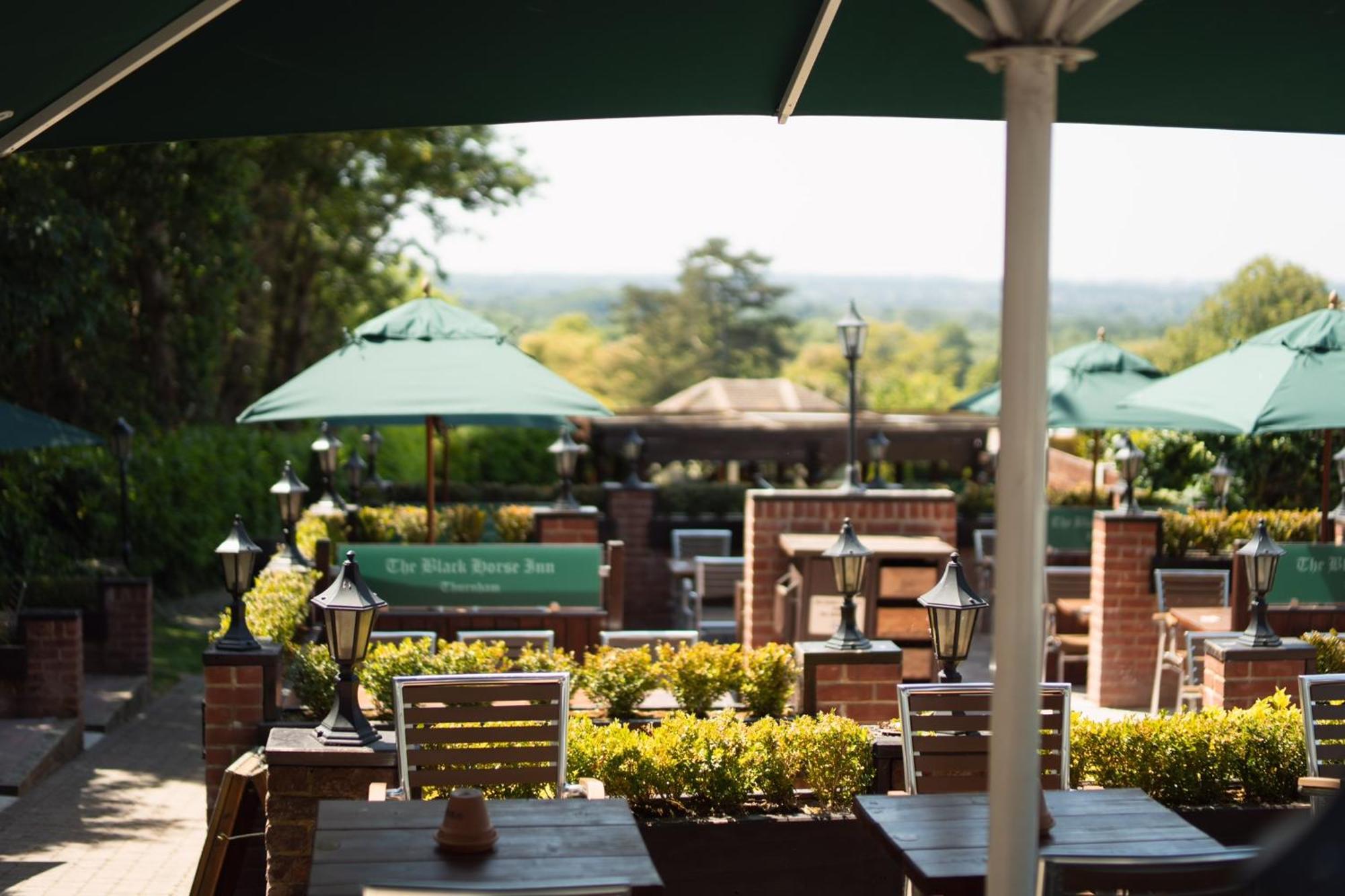 The Black Horse Inn Maidstone Exterior photo