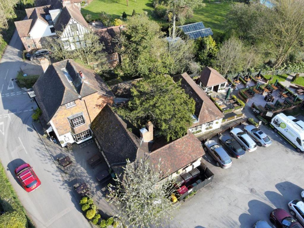 The Black Horse Inn Maidstone Exterior photo